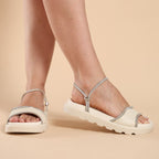 Papete de Tira em Couro Pelica Bela — conforto anatômico com brilho e ajuste fácil