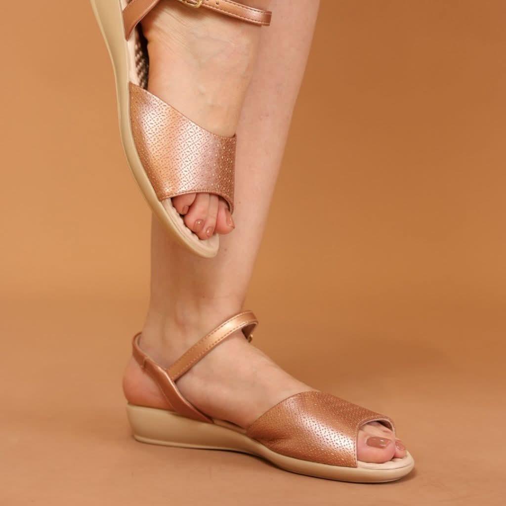 SANDALIA ULTRACONFORTO LIVIA - Banana Calçados - 