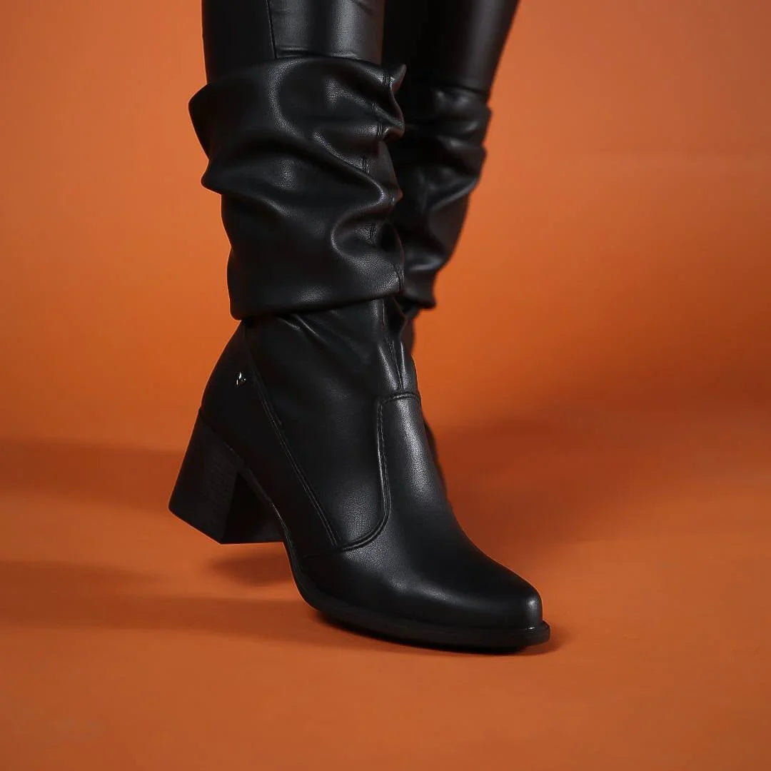 BOTA FEMININA CANO MEDIO AYLA - Banana Calçados - Bota feminina