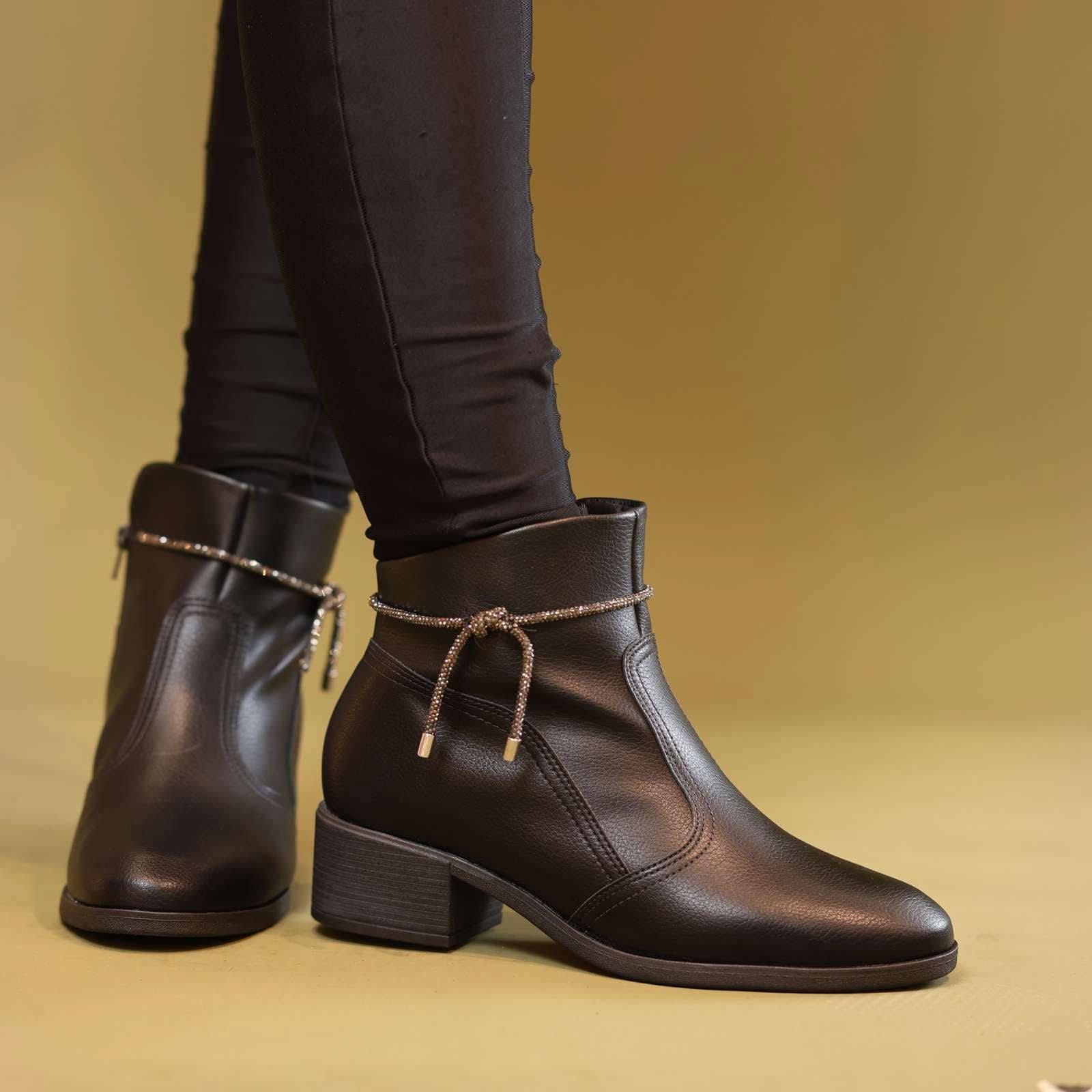 BOTA ULTRACONFORTO COURO NAPA RAQUEL - Banana Calçados - Bota feminina