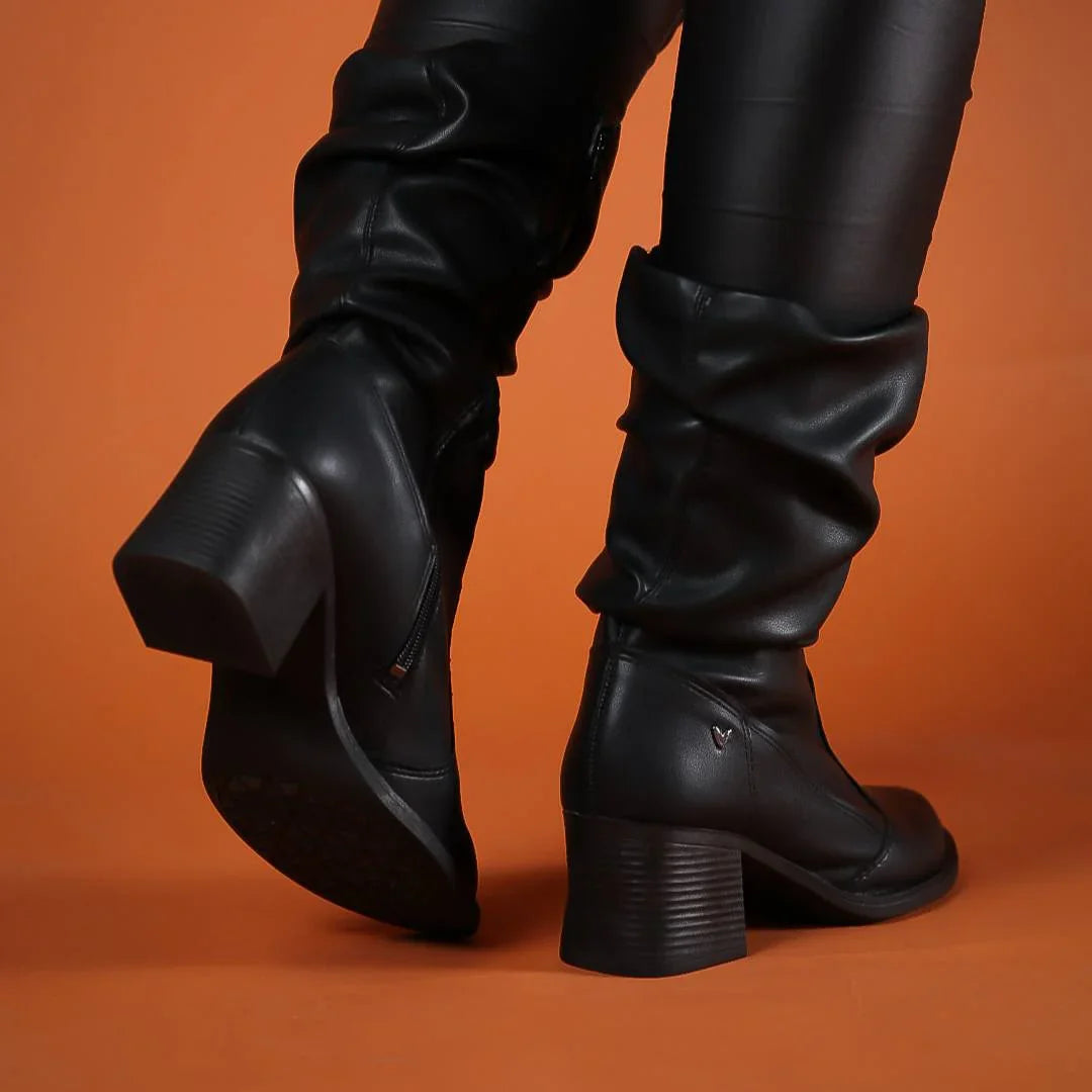 BOTA FEMININA CANO MEDIO AYLA - Banana Calçados - Bota feminina