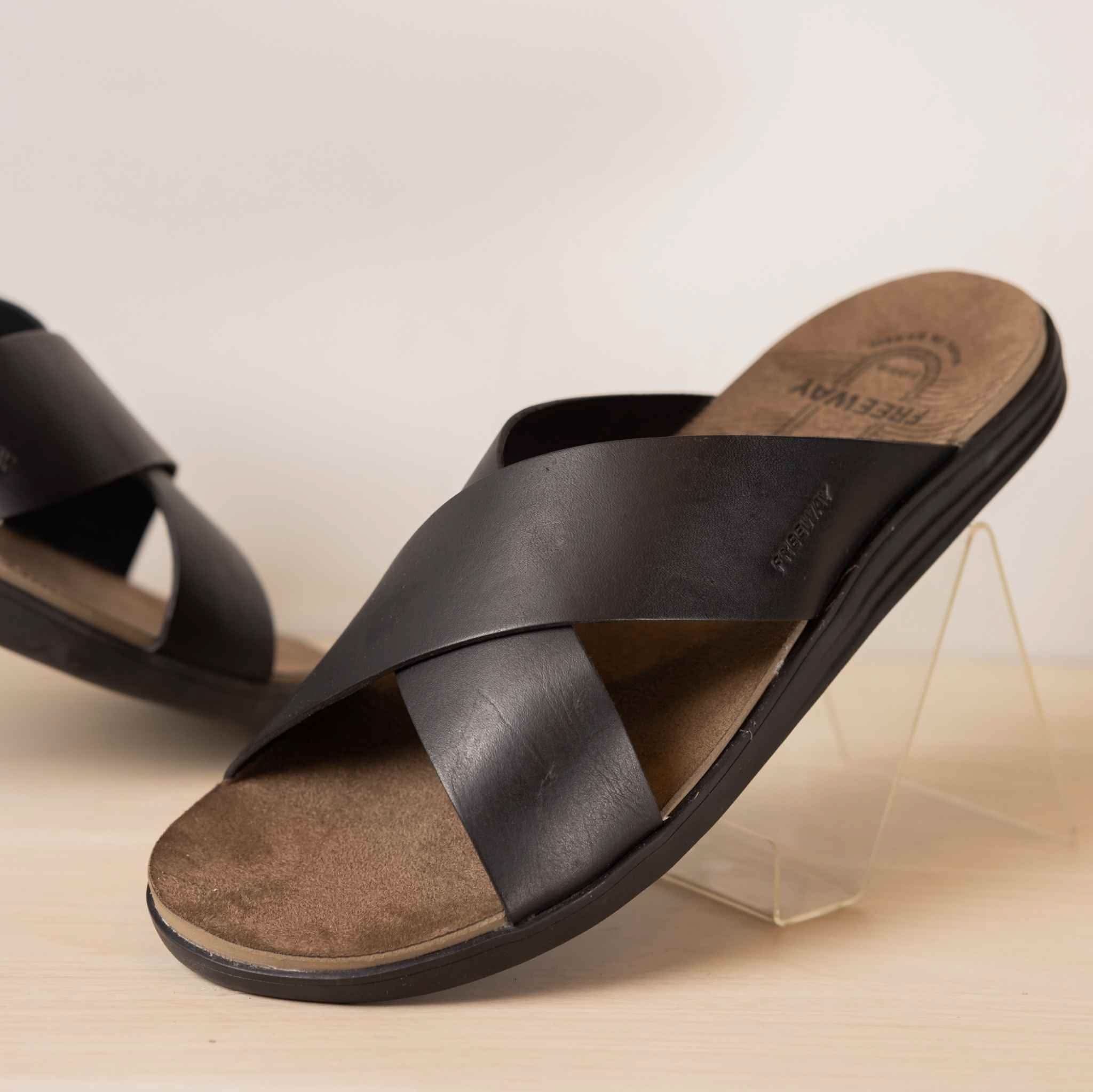 CHINELO MASCULINO EM COURO EVOLUTION