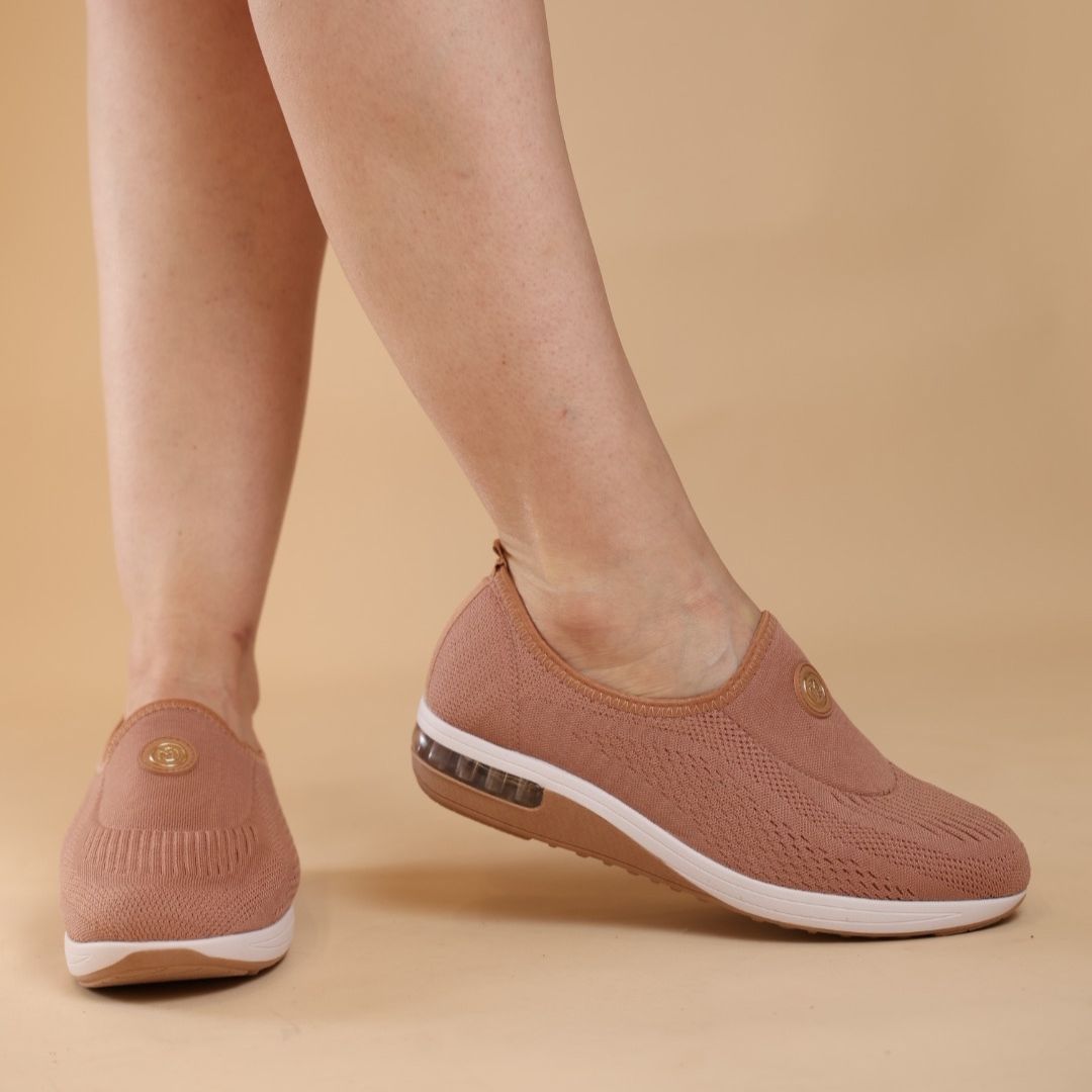 Tênis Selena Ortopédico — alívio e conforto em cada passo